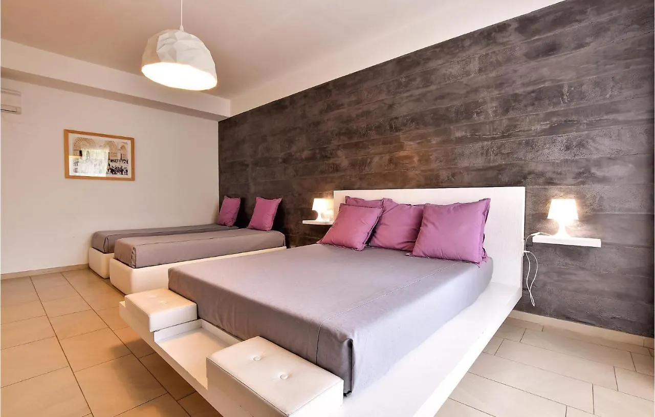 4 Bedroom Cozy Home In Mascalucia 0*,  Italy