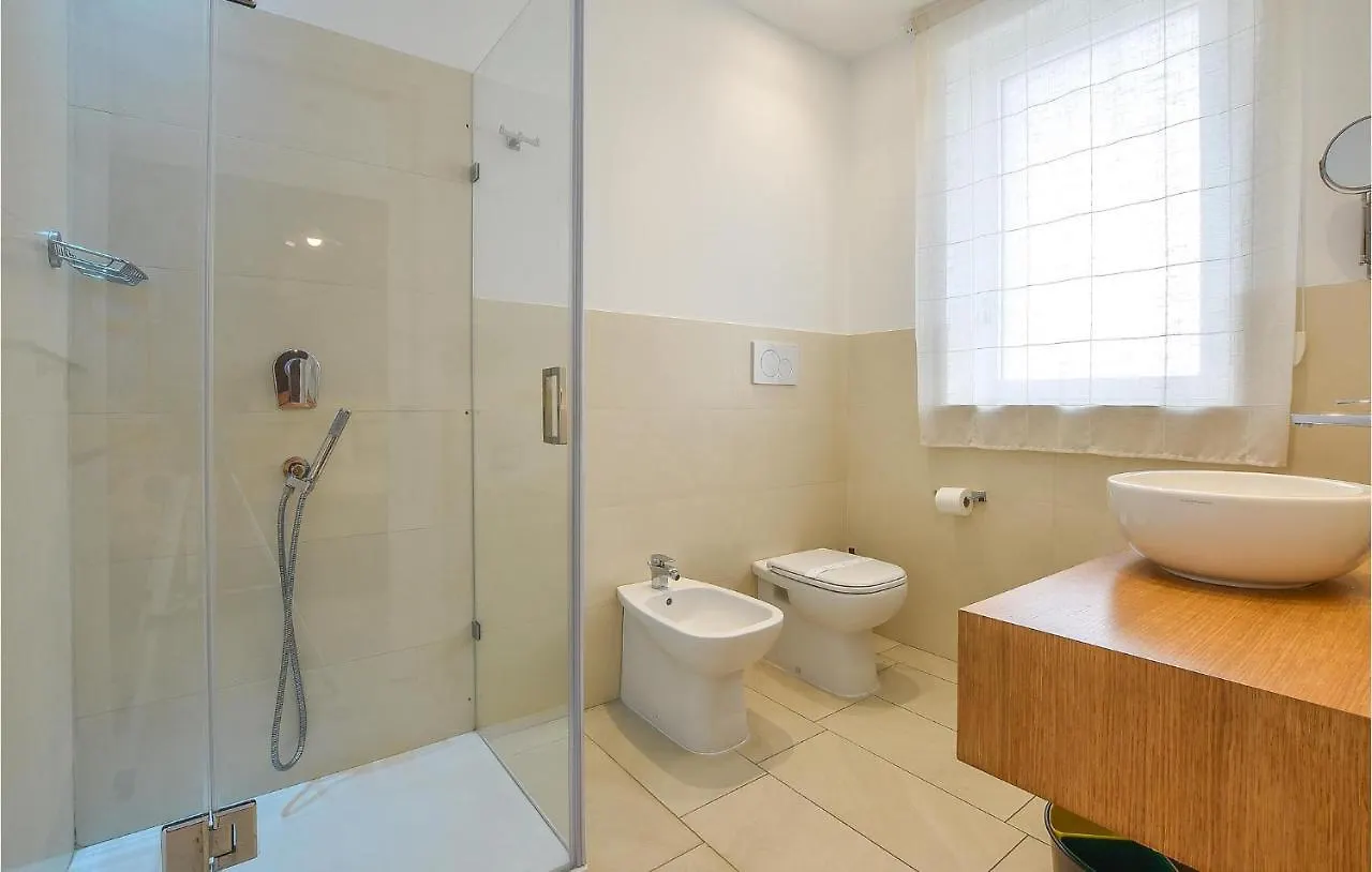 4 Bedroom Cozy Home In Mascalucia