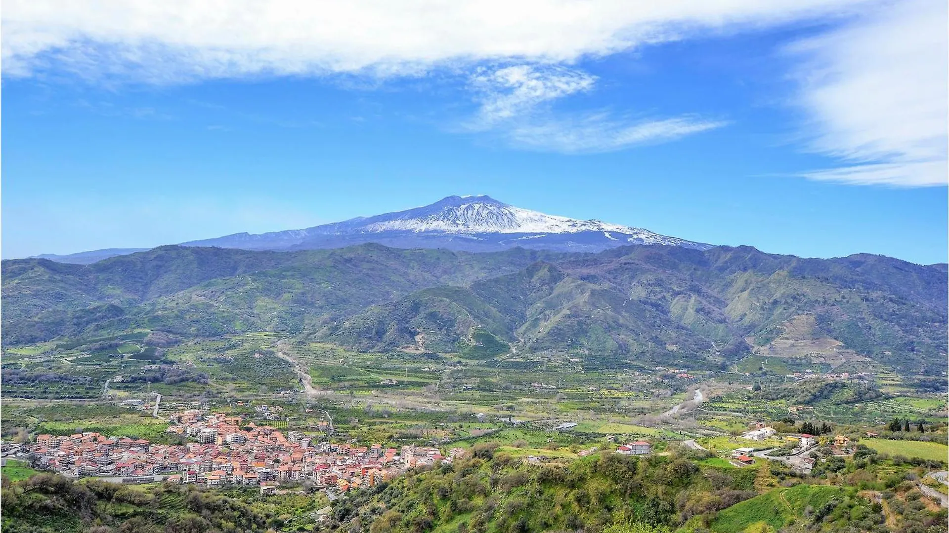 4 Bedroom Cozy Home In Mascalucia Holiday home